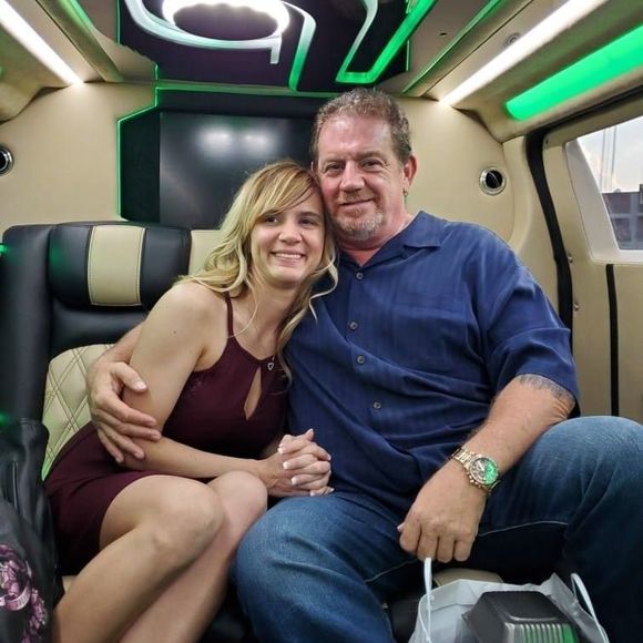 Meet your Posher, Aubrey - Picture 1 of 1